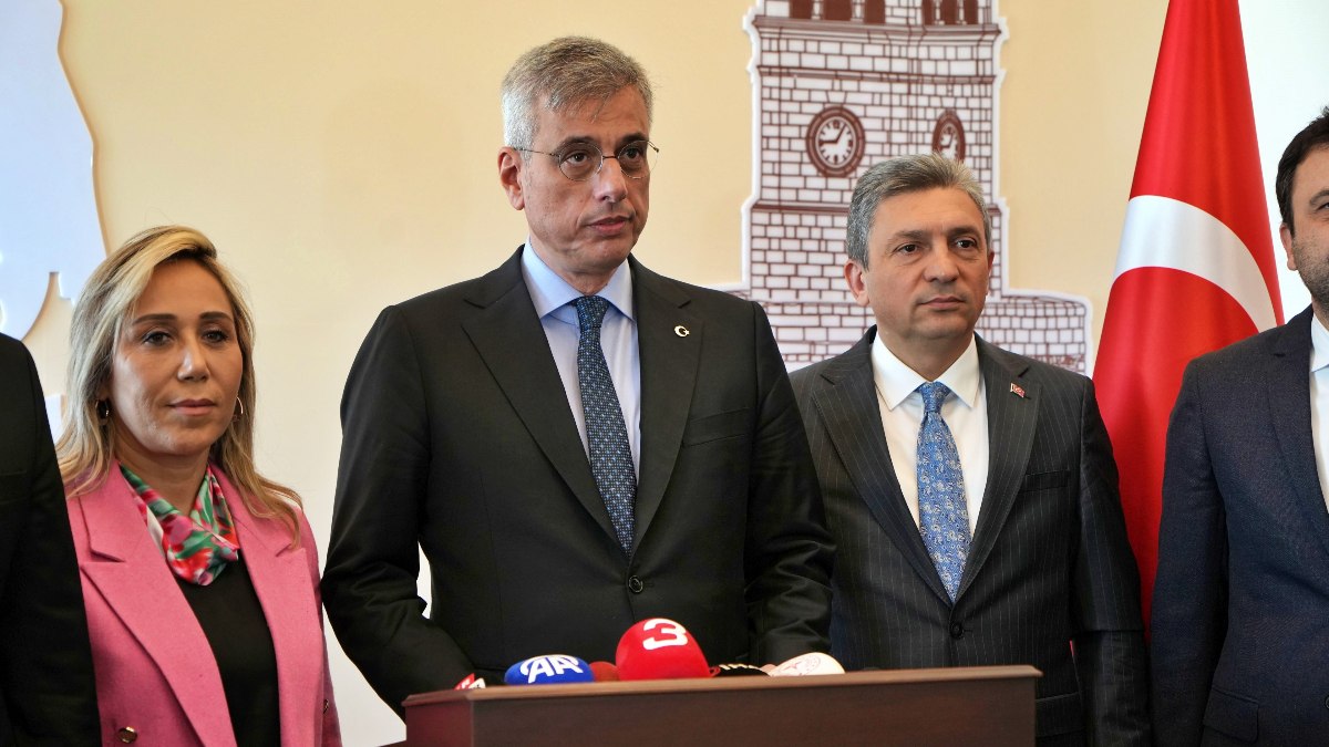 Kemal Memişoğlu’ndan ‘Yenidoğan Çetesi’ ve yeni ‘Aile Hekimliği Yönetmeliği’ açıklaması