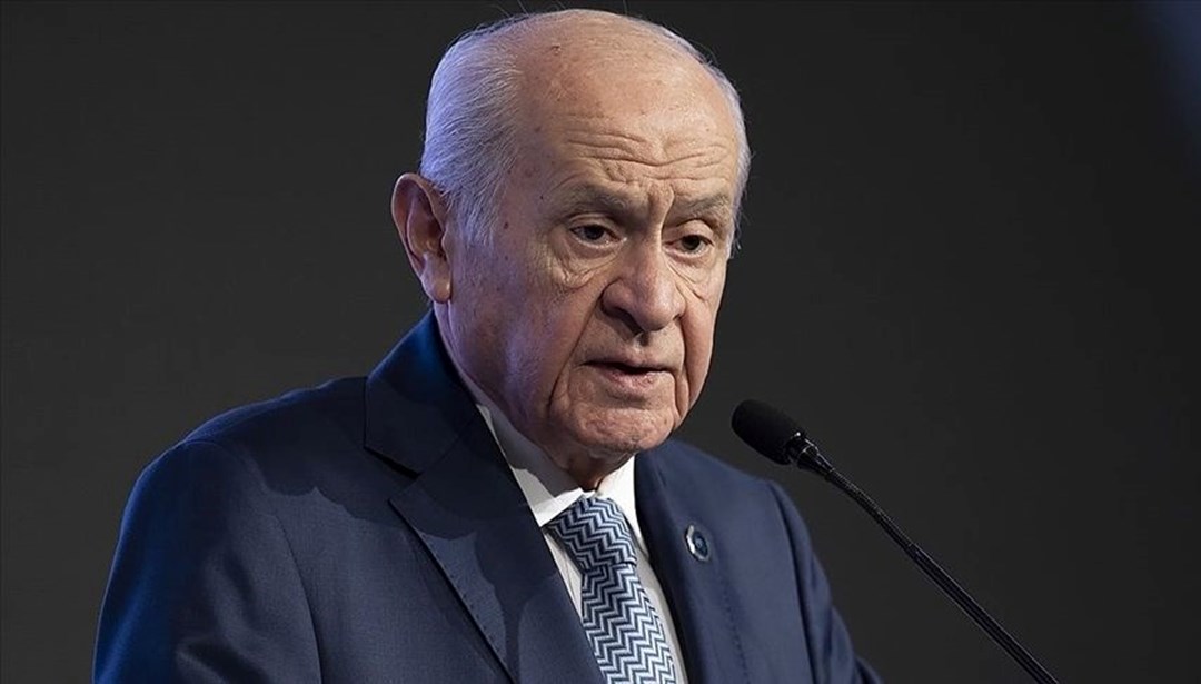 MHP lideri Devlet Bahçeli’den Ekrem İmamoğlu’nun gözaltına alınmasına açıklama: “Hiç kimse dokunulmaz değil”