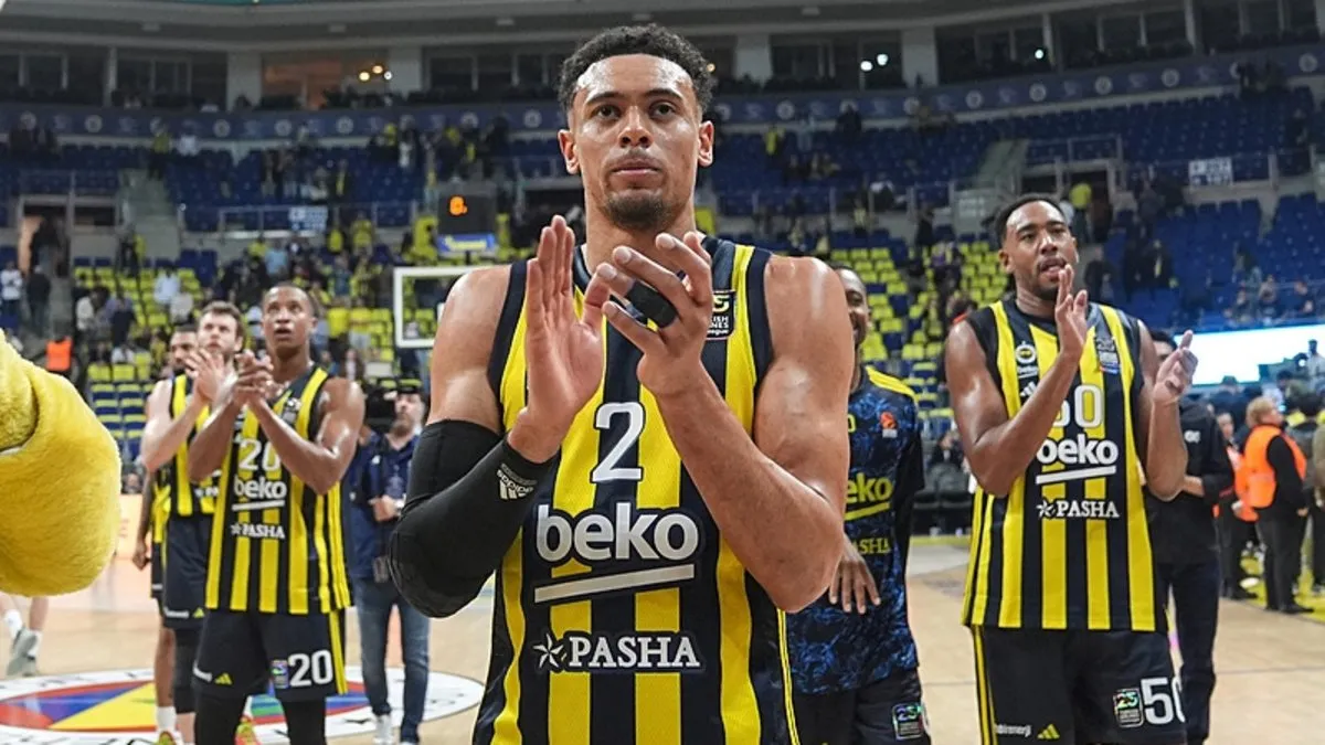 THY Avrupa Ligi’nde Fenerbahçe, play-off’a bir galibiyet uzakta