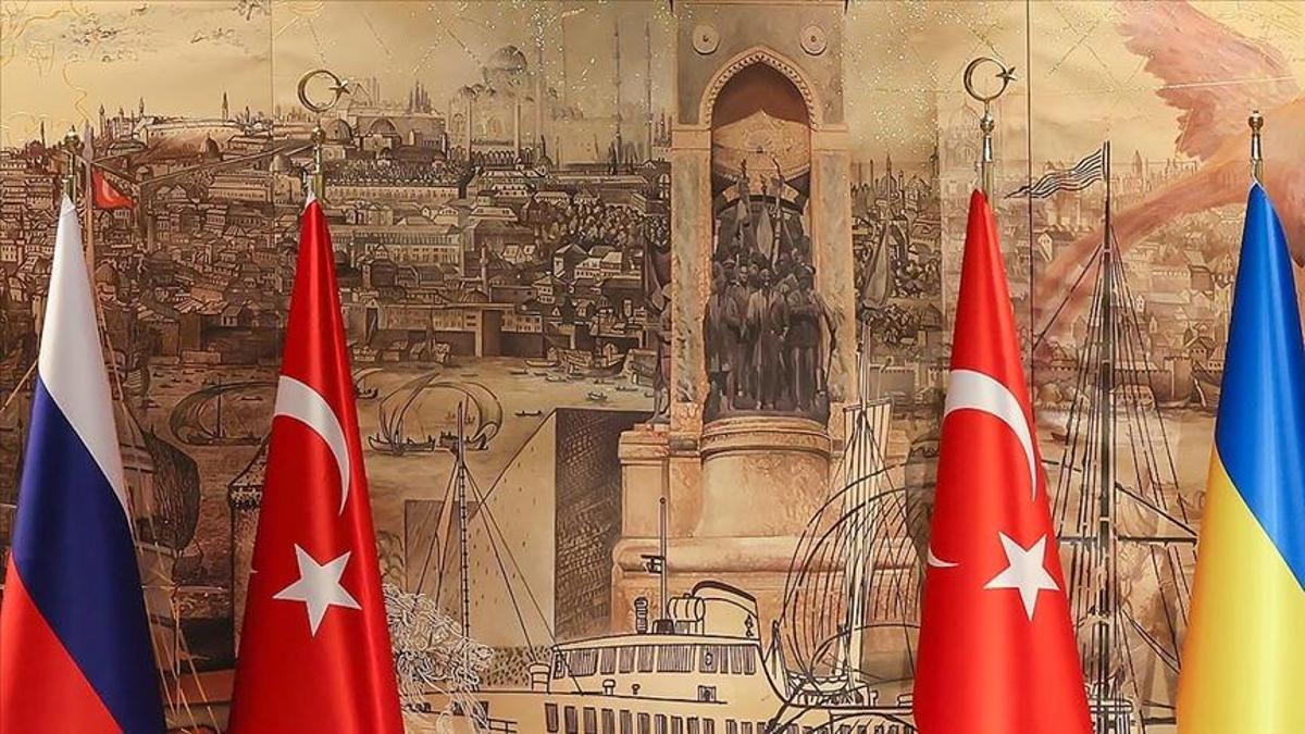 Rusya ve Ukrayna’nın İstanbul Hamleleri… Kim Ne Bekliyor, Düğüm Çözülür Mü?